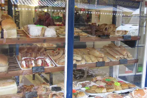 Petite Bakery photo 1
